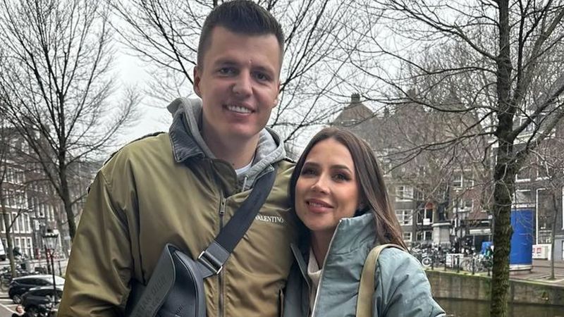 Артем Чекалин с бывшей женой Лерчек